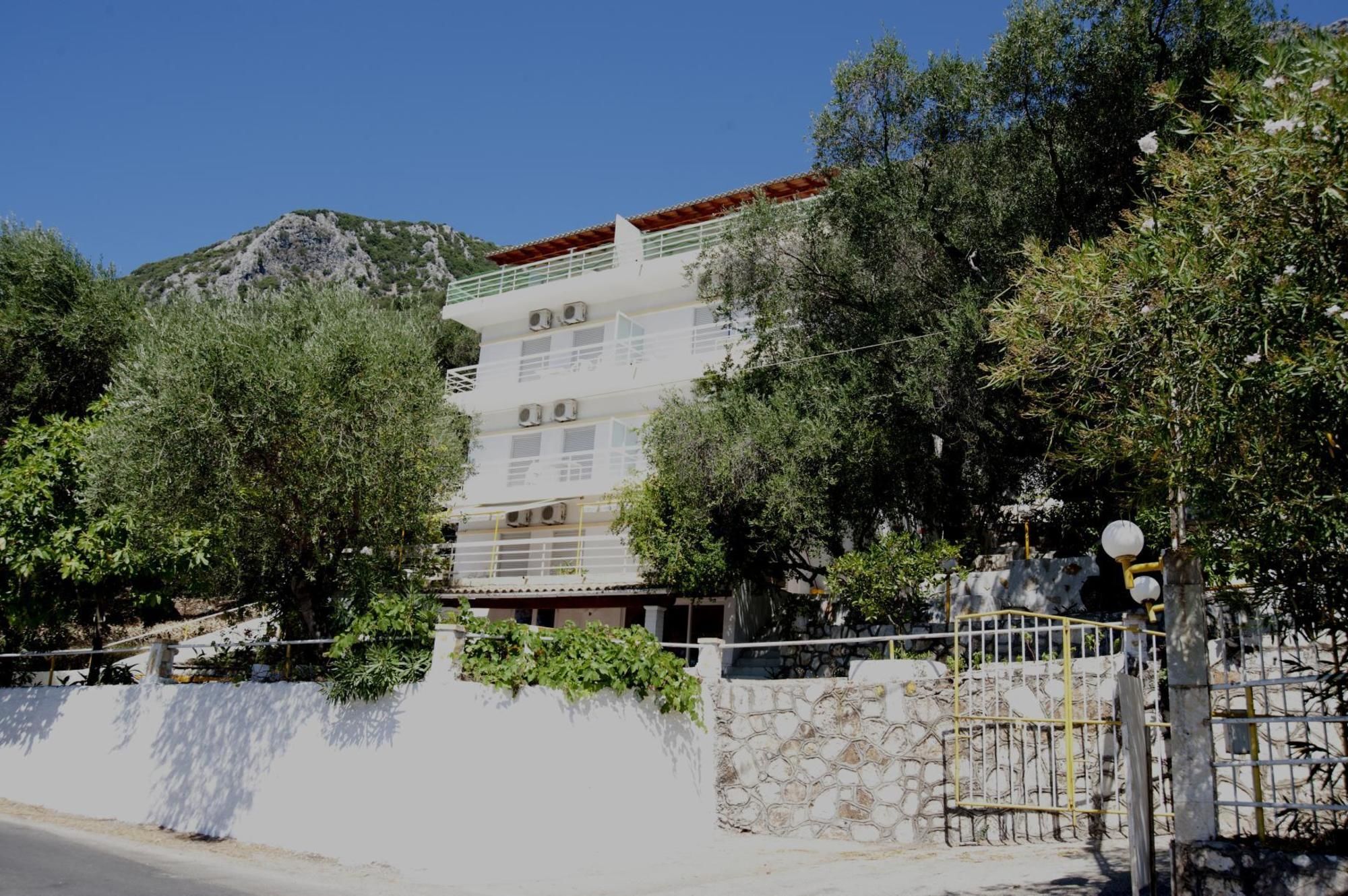 Paradise Apartments Barbati Exterior photo